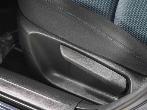 Certified 2020 Toyota Yaris LE FWD image 23