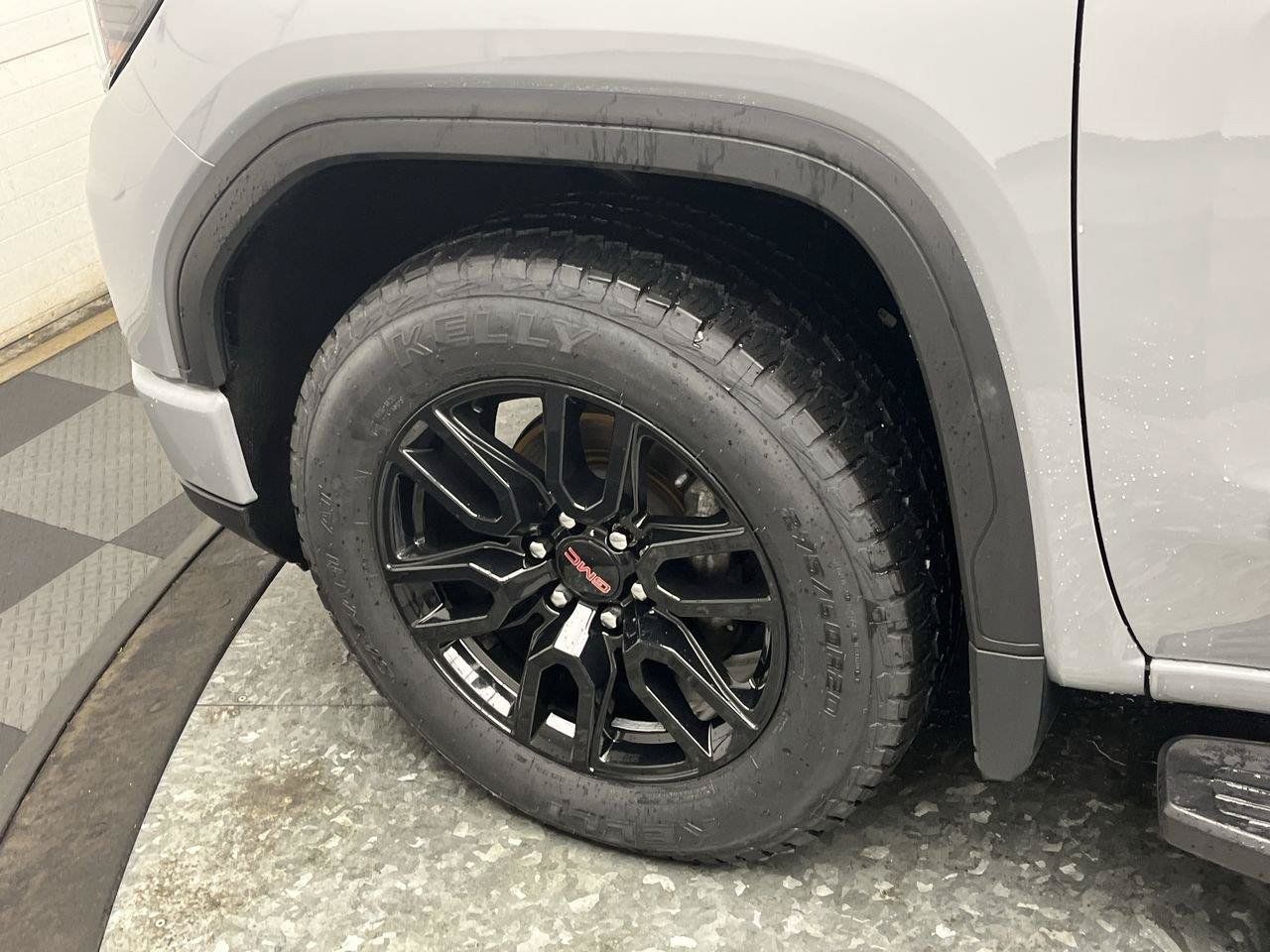 Certified 2024 GMC Sierra 1500 Elevation w/ Preferred Package AWD/4WD image 38