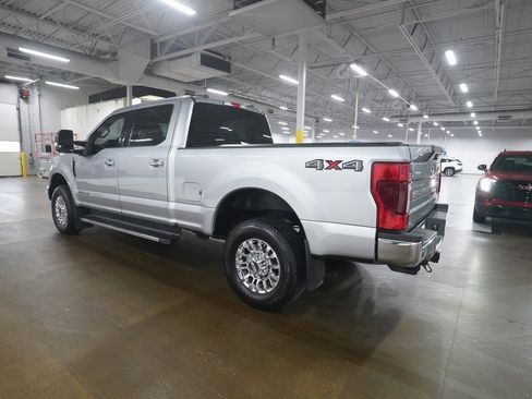 Used 2021 Ford F350 XLT w/ XLT Premium Package image 12