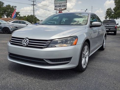 Used 2014 Volkswagen Passat 1.8T SE FWD image 1