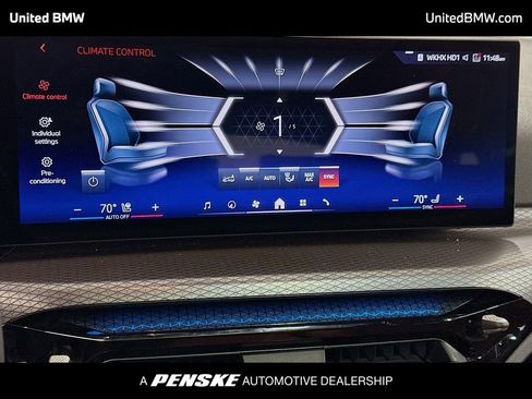 Used 2025 BMW i4 xDrive40i image 11