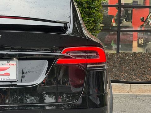 Used 2023 Tesla Model X AWD/4WD image 16