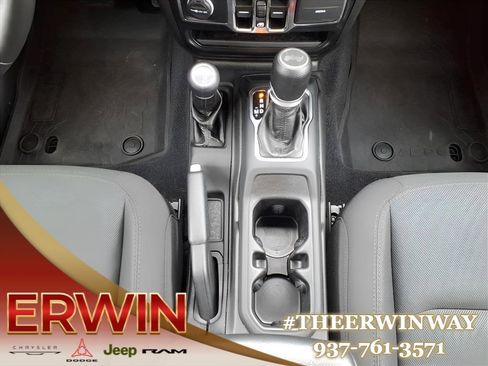 Certified 2022 Jeep Wrangler Unlimited Sport AWD/4WD image 21