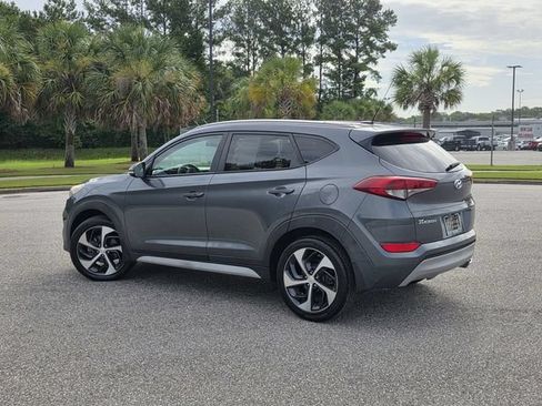 Used 2017 Hyundai Tucson Sport FWD image 4