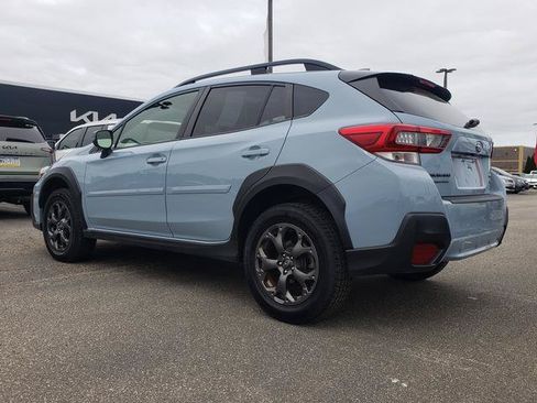 Used 2022 Subaru Crosstrek 2.5i Sport w/ Moonroof Package AWD/4WD image 6