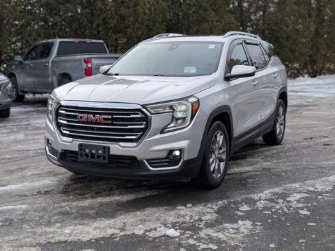 Used 2022 GMC Terrain SLT w/ Infotainment Package II image 14