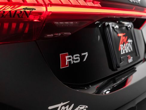 Used 2021 Audi RS 7 Sportback w/ RS 7 Executive Package image 15