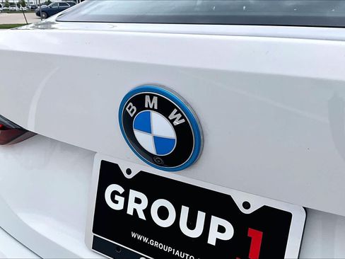 Used 2023 BMW i4 eDrive35 w/ Premium Package RWD image 29