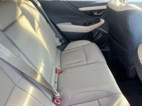 Used 2021 Subaru Outback Limited w/ Popular Package #2 image 19