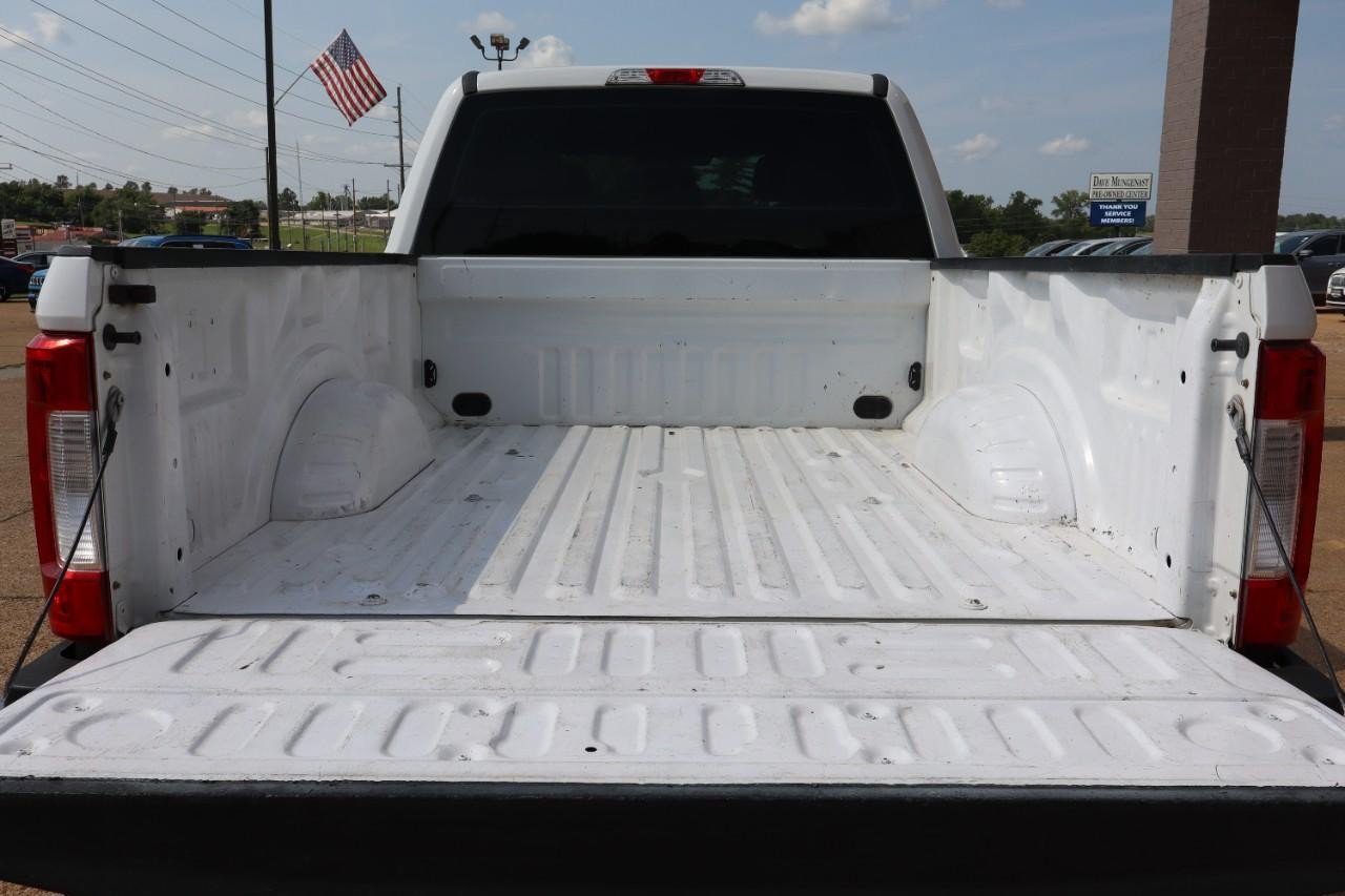 Used 2019 Ford F250 XL w/ Power Equipment Group AWD/4WD image 26