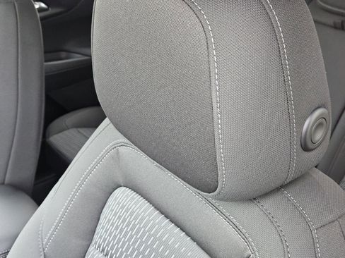 New 2026 Chevrolet Equinox LT FWD image 25
