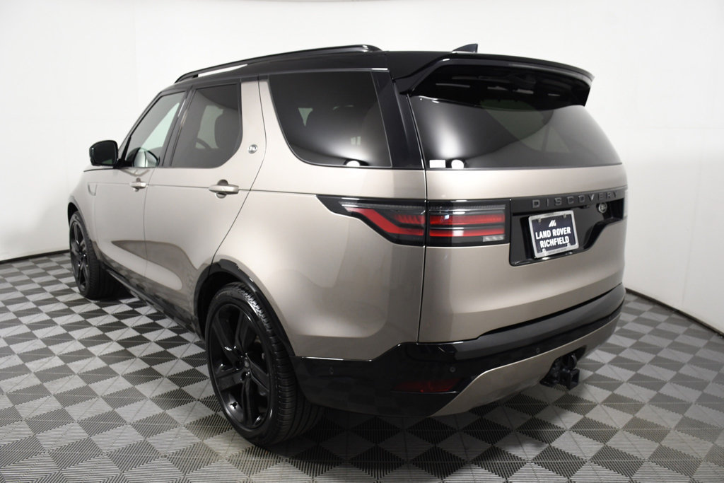 Used 2023 Land Rover Discovery S R-Dynamic AWD/4WD image 4