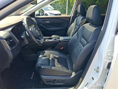 Certified 2023 Nissan Rogue Platinum AWD/4WD image 15