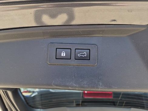 Used 2020 Subaru Outback Premium w/ Popular Package #1 AWD/4WD image 10