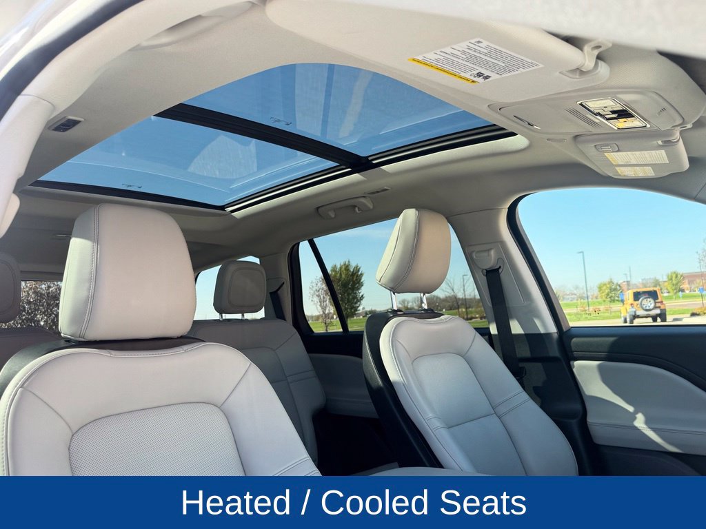 Used 2026 Lincoln Aviator AWD image 28