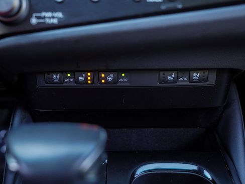 Used 2023 Lexus ES 350 w/ Premium Package image 32