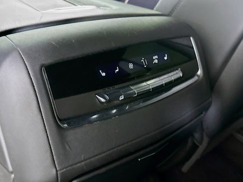 Used 2023 Cadillac Escalade Sport image 28