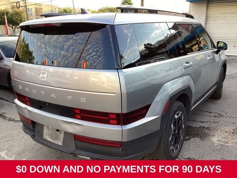 Used 2025 Hyundai Santa Fe SEL FWD image 5