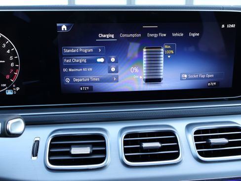 Used 2024 Mercedes-Benz GLE 450e 4MATIC image 39