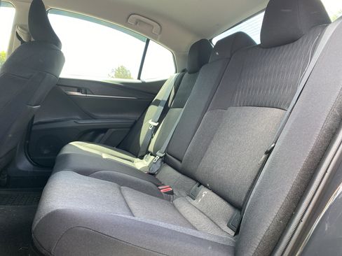 Used 2025 Toyota Camry LE w/ Convenience Package image 8