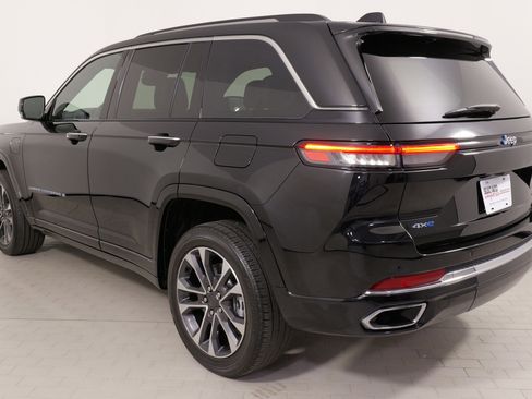 Used 2022 Jeep Grand Cherokee Overland image 13