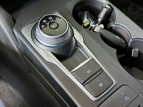 Certified 2022 Ford Escape SEL image 17