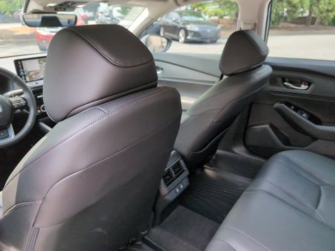 Used 2025 Honda Accord Touring image 17