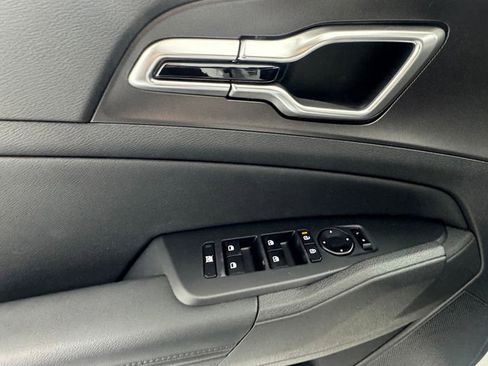 New 2026 Kia Sportage EX AWD/4WD image 19