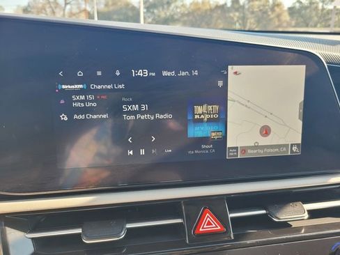 Used 2025 Kia Niro Wave w/ Wave Preserve Package image 23