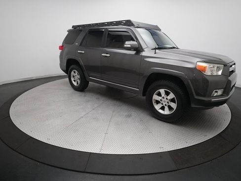 Used 2013 Toyota 4Runner SR5 image 13