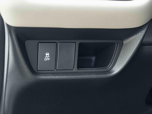 Used 2026 Honda HR-V LX image 38