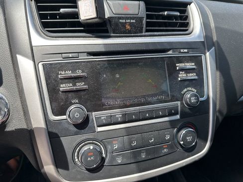 Used 2018 Nissan Altima 2.5 S w/ S Convenience Package image 15