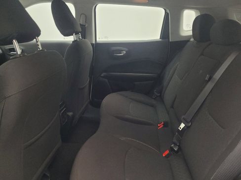 Used 2020 Jeep Compass Sport AWD/4WD image 18