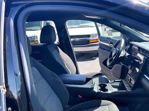 Used 2025 GMC Terrain Elevation AWD/4WD image 7