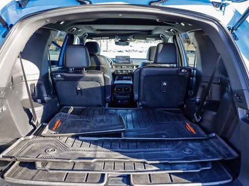 Used 2024 Honda Pilot TrailSport image 32