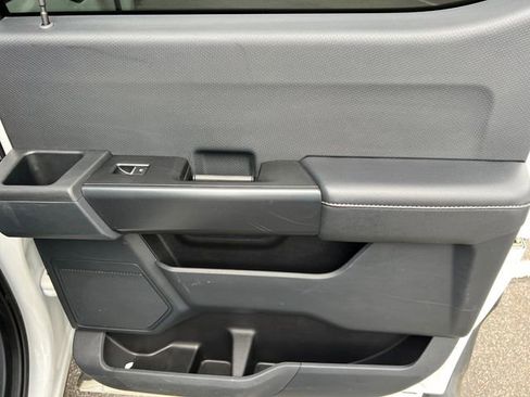 Used 2022 Ford F150 XL w/ STX Appearance Package RWD image 18