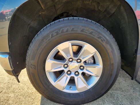 Certified 2021 Chevrolet Silverado 1500 LT w/ LPO, Liner Protection Package image 11