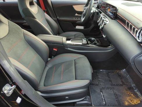 Used 2026 Mercedes-Benz CLA 35 AMG 4MATIC image 21