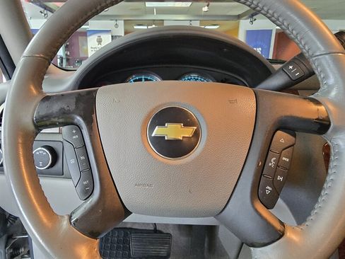 Used 2010 Chevrolet Tahoe LT AWD/4WD image 12