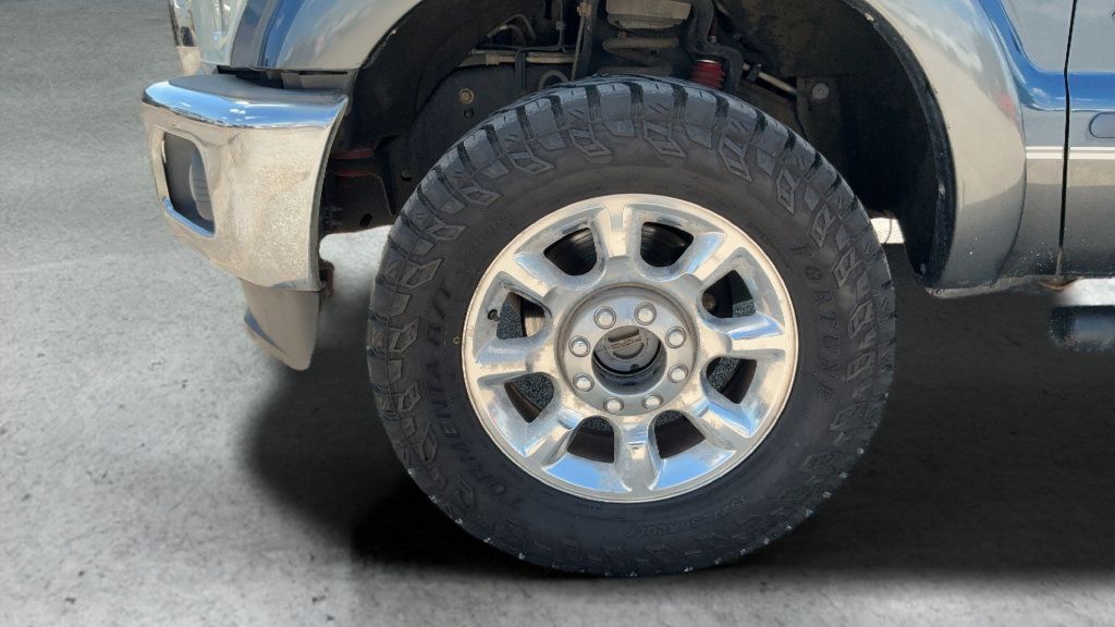 Used 2015 Ford F250 Lariat w/ FX4 Off-Road Package AWD/4WD image 23