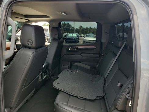 Used 2025 GMC Sierra 1500 Denali w/ Technology Package AWD/4WD image 27