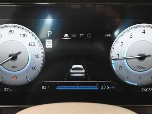 Used 2024 Hyundai Elantra SEL w/ Convenience Package image 37