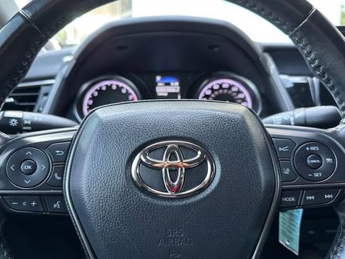 Used 2023 Toyota Camry SE FWD image 34