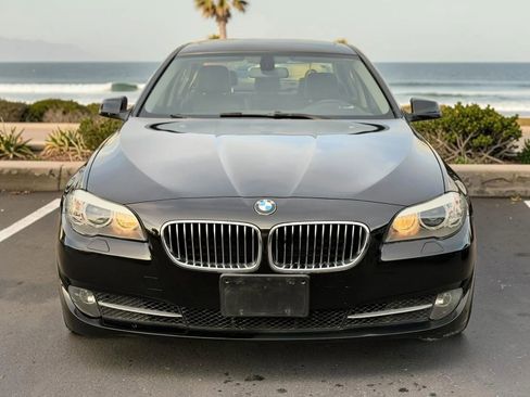 Used 2011 BMW 528i Sedan RWD image 3