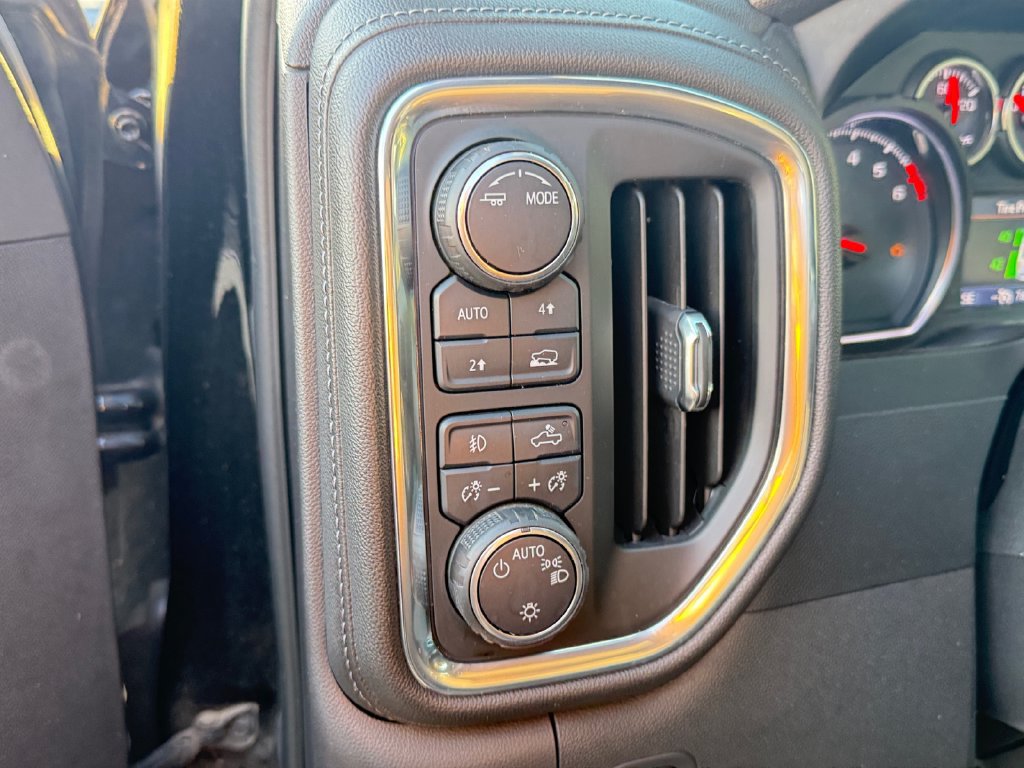 Used 2020 Chevrolet Silverado 1500 RST w/ All-Star Edition AWD/4WD image 19