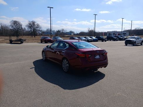 Used 2023 Nissan Altima 2.5 SL image 5