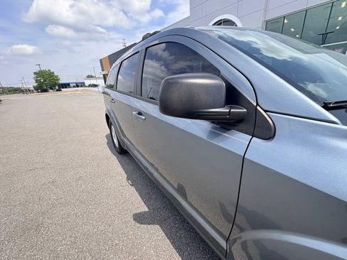 Used 2010 Dodge Journey SE w/ Popular Equipment Group FWD image 9