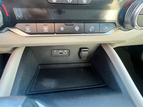 Used 2019 Nissan Altima 2.5 SV FWD image 14