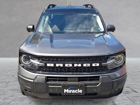 Used 2025 Ford Bronco Sport Outer Banks w/ Outer Banks Tech Package+ AWD/4WD image 2