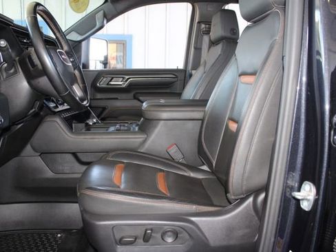 Used 2024 GMC Sierra 2500 AT4 w/ AT4 Premium Plus Package image 23